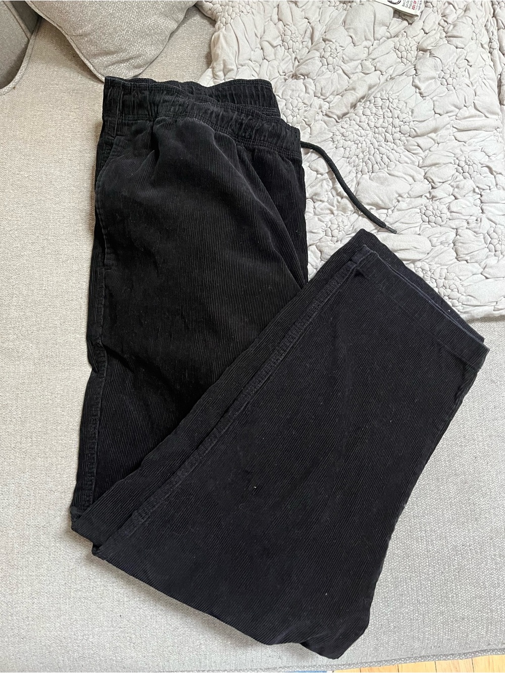 Volcom Men's Black Corduroy Drawstring Pants